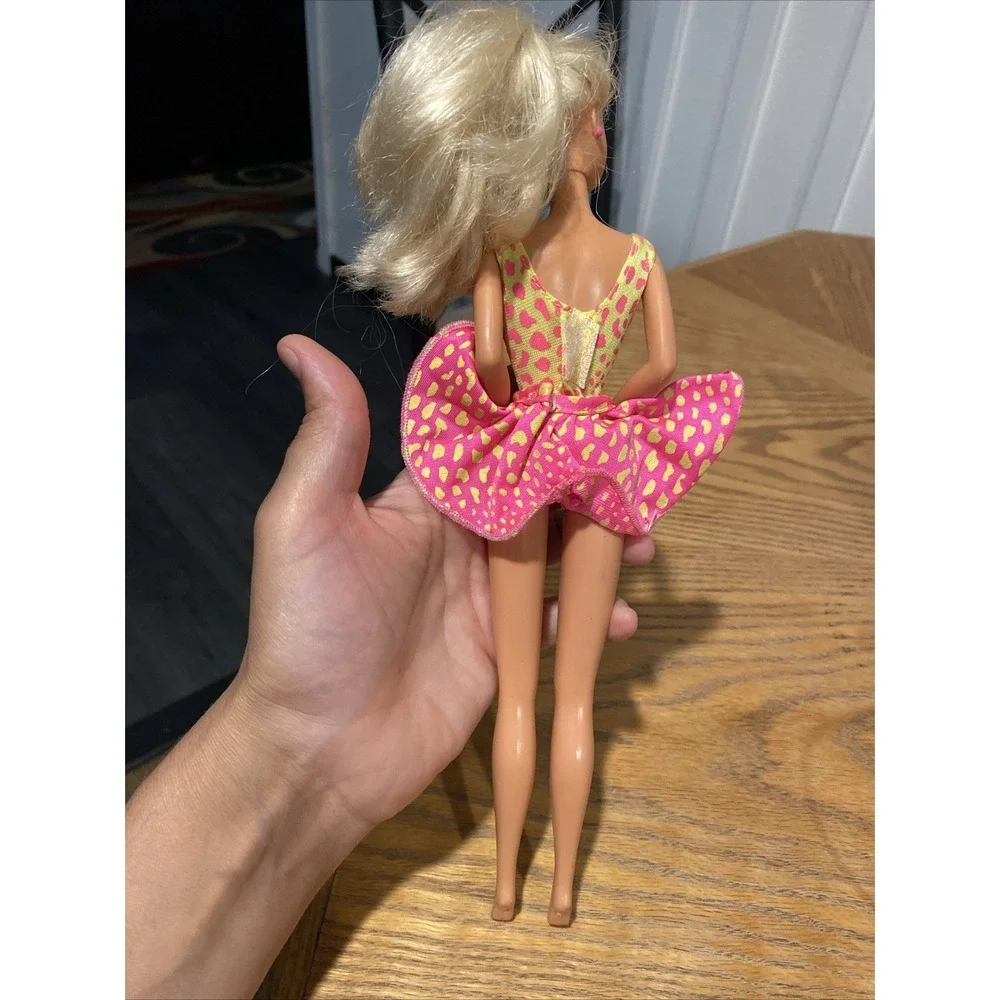 1991 Vintage Bath Magic Barbie  #5274